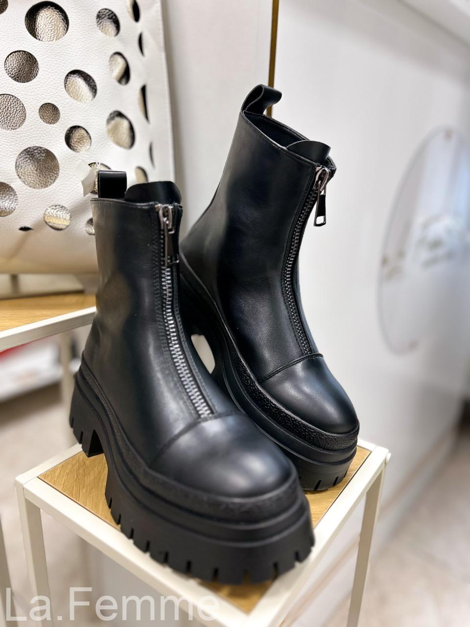 Dámské kotníkové boty, black